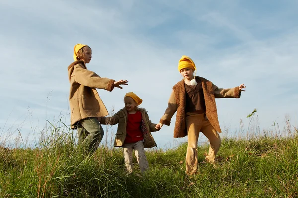 Yellow caps gnomes — Stock Photo, Image