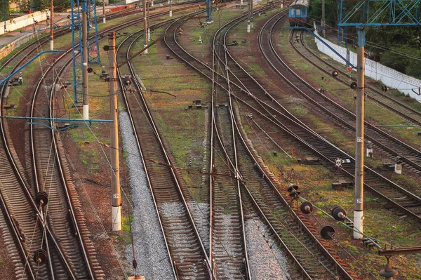 Eisenbahnschienen Gleise Bahnhof — Stockfoto