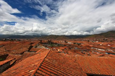 Cuzco şehri çatıların cityscape