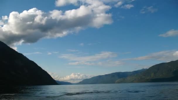 Teletskoe lake, altai, Rusland — Stockvideo