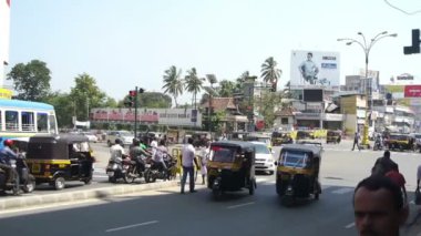 Mumbai, Hindistan - 3 Şubat: Hint sokak trafik 3 Şubat 2012 de mumbai, Hindistan.