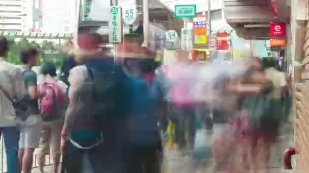 香港 — — 9 月 3 日： 在一天的忙碌，游戏中时光倒流的中心街道交通。2012 年 9 月 3 日香港. — 图库视频影像