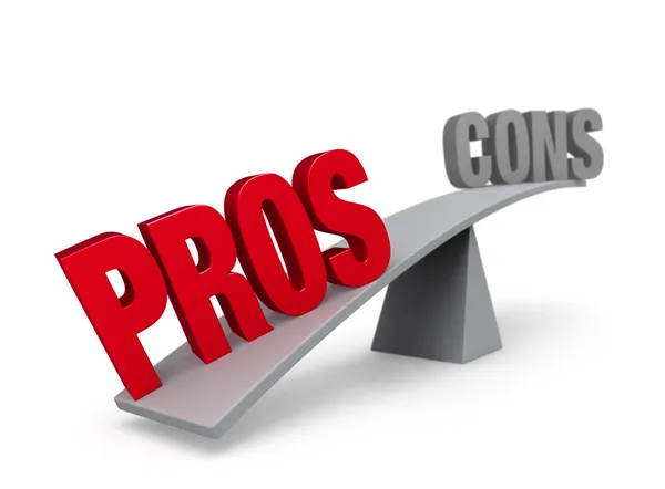 Pros Outweigh Cons — Stock Photo, Image