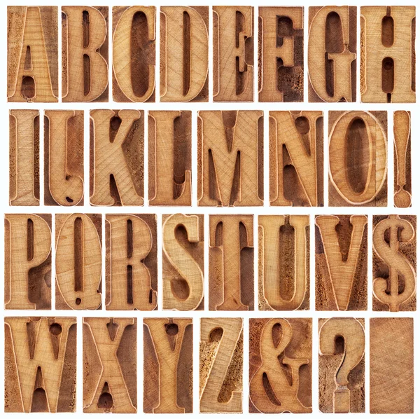 Alfabeto tipográfico tipo madera — Foto de Stock