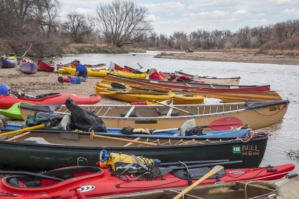 Kayak e canoe — Foto Stock