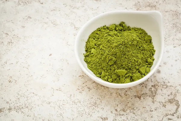 Moringa leaf powder — Stock Photo, Image