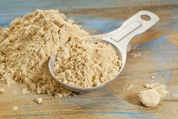 Maca root powder — Stock Photo, Image