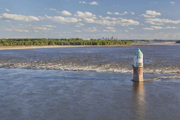 Mississippifloden ovanför st louis — Stockfoto