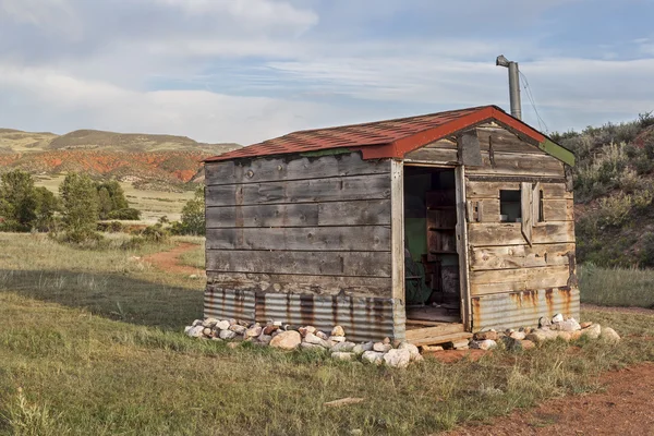 Old cabin in Rocky Mountains — Stock Photo, Image