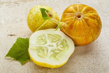 limon salatalık