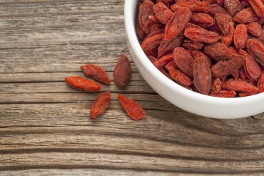 Goji meyveleri
