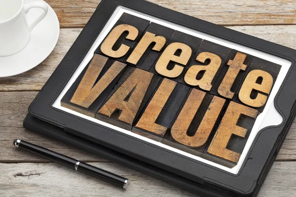 Create value on digital tablet — Stock Photo, Image