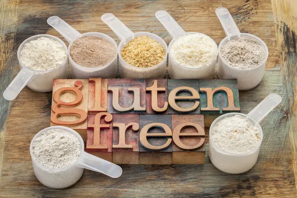 Glutenfreies Mehl und Typografie — Stockfoto