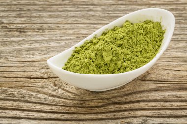 Moringa yaprak tozu
