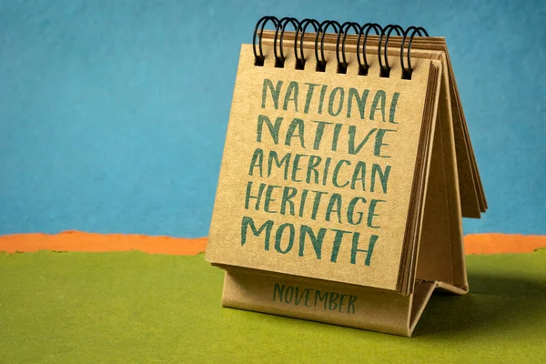 Novembro Mês Patrimônio Nacional Nativo Americano Caligrafia Calendário Desktop Contra — Fotografia de Stock