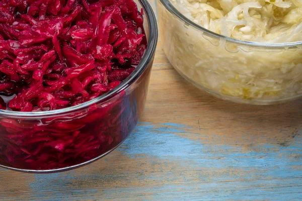 Bowls Organic Red Beets Cabbage Sauerkraut Grunge Wood Prebiotics Concept — Stock Photo, Image