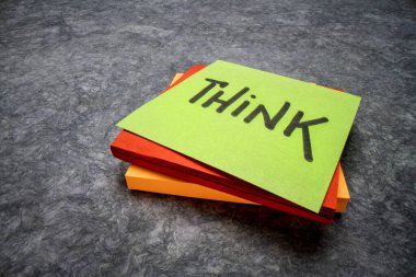 Hatırlatma notu - ilham verici el yazısı, eğitim ve kişisel gelişim kavramı