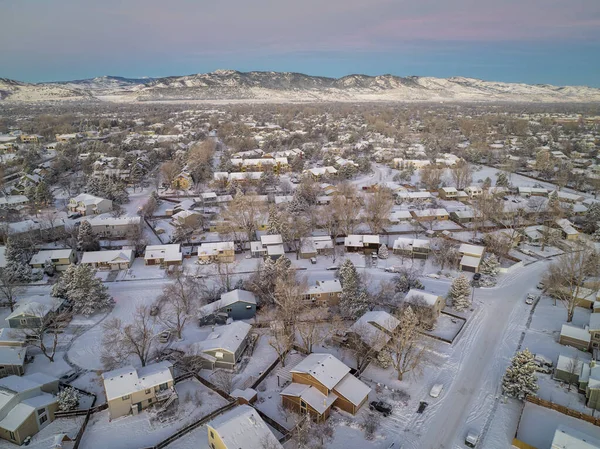 Amanecer Invierno Sobre Zona Residencial Fort Collins Las Estribaciones Las —  Fotos de Stock