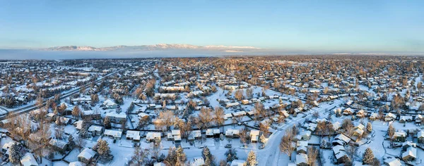 Amanecer Invierno Sobre Zona Residencial Fort Collins Las Estribaciones Las —  Fotos de Stock