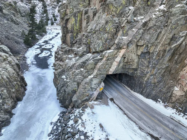 Dálniční Tunel Říční Kaňon Skalistých Horách Colorada Poudre River Little — Stock fotografie