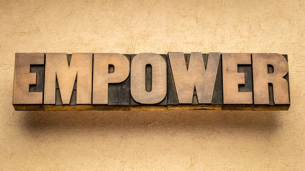 Empower Word Vintage Letterpress Wood Type Handmade Paper Empowerment Leadership — Stock Photo, Image