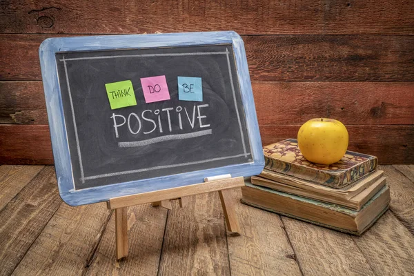 Think Positive Positivity Concept Color Sticky Notes White Chalk Handwriting — Stockfoto