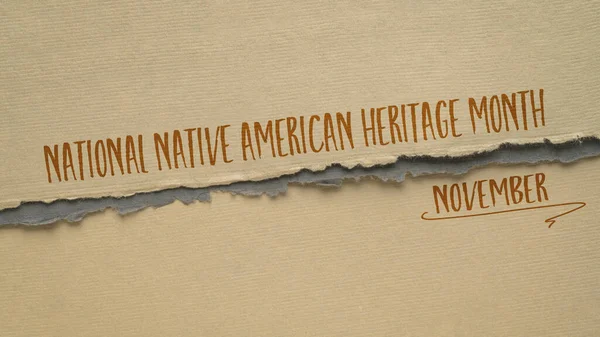 Listopad Miesiąc Dziedzictwa Narodowego Rdzennych Amerykanów Pismo Ręcznie Robionym Papierze — Zdjęcie stockowe