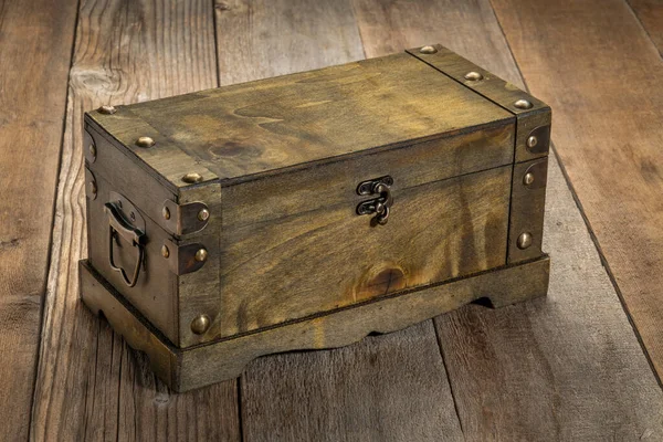 Retro Decorative Case Storage Box Wooden Rustic Table — Fotografia de Stock