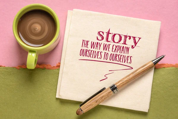 Hikaye Kendimizi Açıklama Şeklimiz Bir Fincan Kahve Hikaye Anlatma Iletişim — Stok fotoğraf