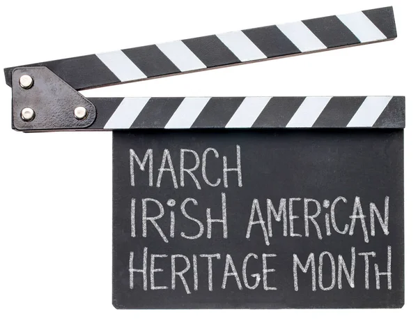 Marzo Irish American Heritage Month Calligrafia Gesso Bianco Clapboard Ricordo — Foto Stock