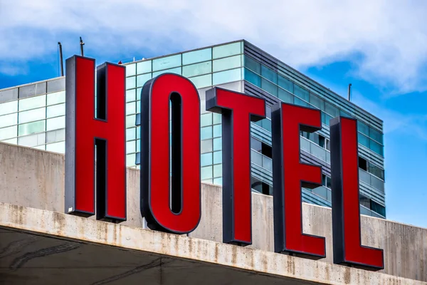 Modern Hotel Sign Red Letters — Stock Photo, Image