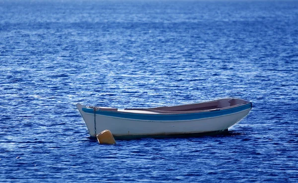 Old boat — Stock Photo, Image