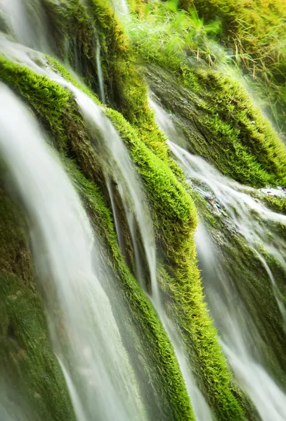 Wasserfall — Stockfoto