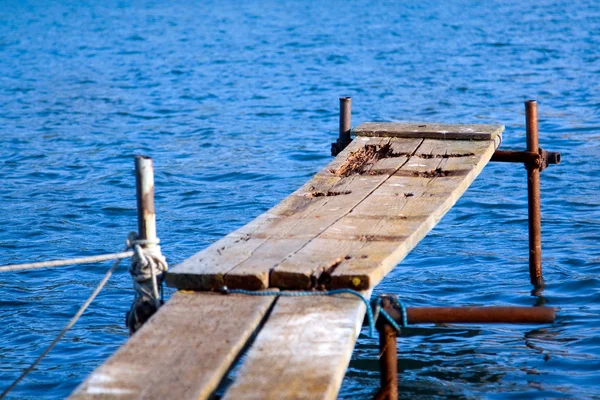 Ancienne jetée en bois — Photo