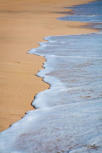 Praia de areia tropical fundo — Fotografia de Stock