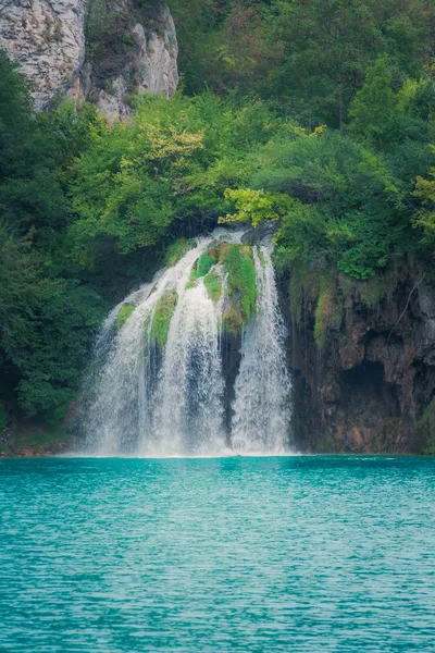 Vodopád na Plitvická jezera — Stock fotografie