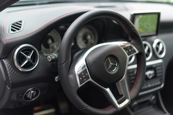 Mercedes benz a-serisi