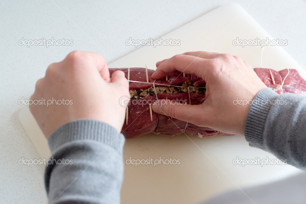 Preparing a laced beef