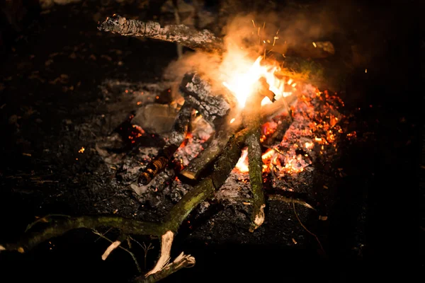 居心地の良い焚き火の炎 — ストック写真