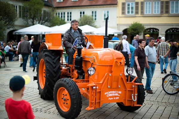 Vintage Porsche-traktor — Stock Fotó