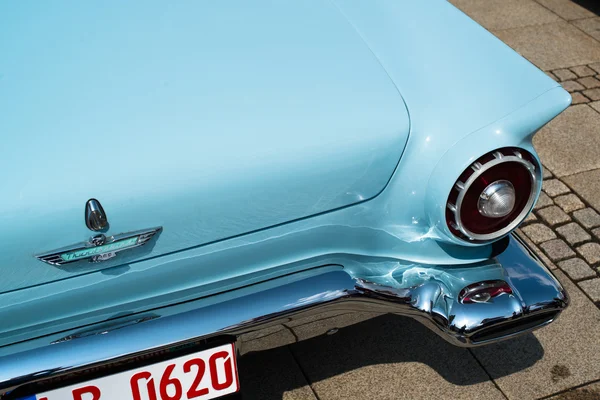 Ford Thunderbird dettaglio auto d'epoca — Foto Stock