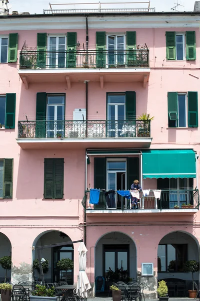 Typical Italian Facade — Stock Photo, Image