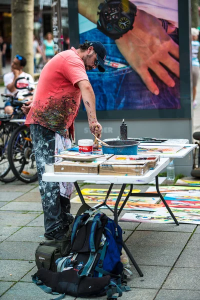 Kunstenaar in het openbaar — Stockfoto