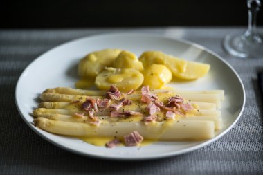 kuşkonmaz yemek