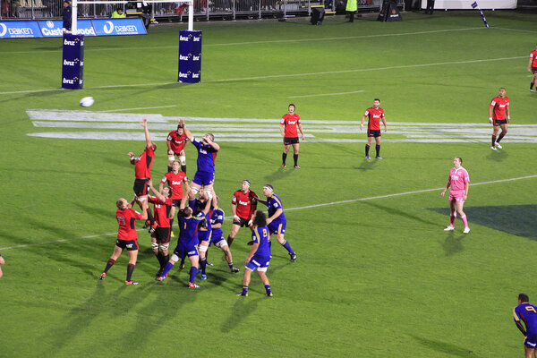 Выброс состава игроков суперрегбистов
