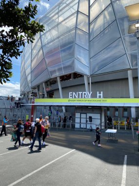 AUCKLAND-Oct.8: Rugby taraftarları 8 Ekim 2022 tarihinde Auckland, Aotearoa Yeni Zelanda 'daki Eden Park Stadyumu' nda düzenlenen 2021 Dünya Rugby Kadınlar Kupası 9..