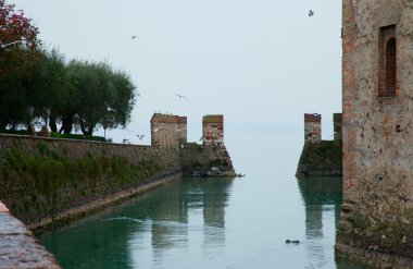 Sirmione Kalesi
