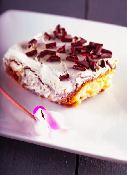 Blume und Kuchen — Stockfoto