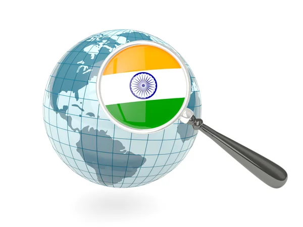 Bandiera ingrandita dell'India con globo blu — Foto Stock