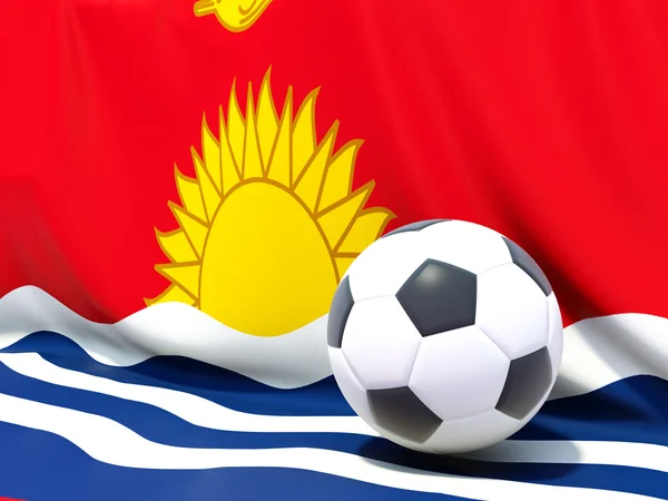 Kiribati bayrağı önünde futbol ile — Stok fotoğraf